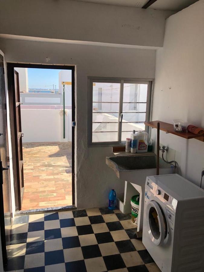 Casa En Primera Linea De Playa ロタ エクステリア 写真